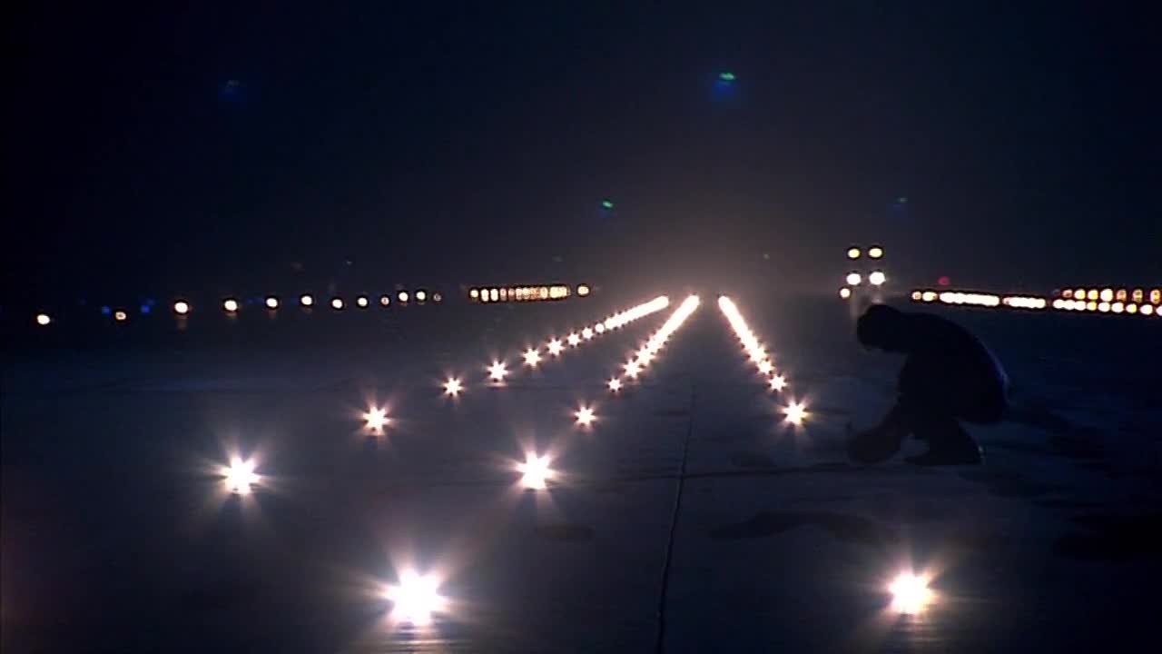 Аэропорт [HD] (Корея, 2007)