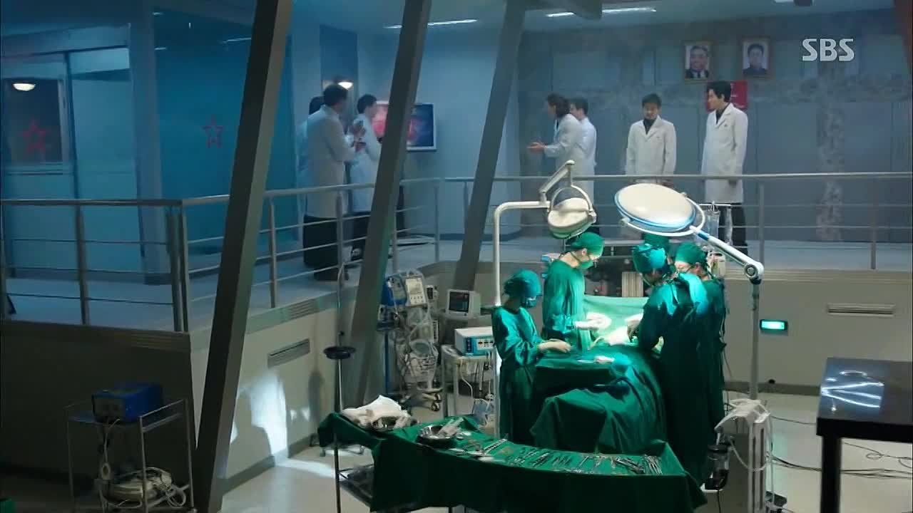 Загадочный доктор [HD] (Корея, 2014 год)