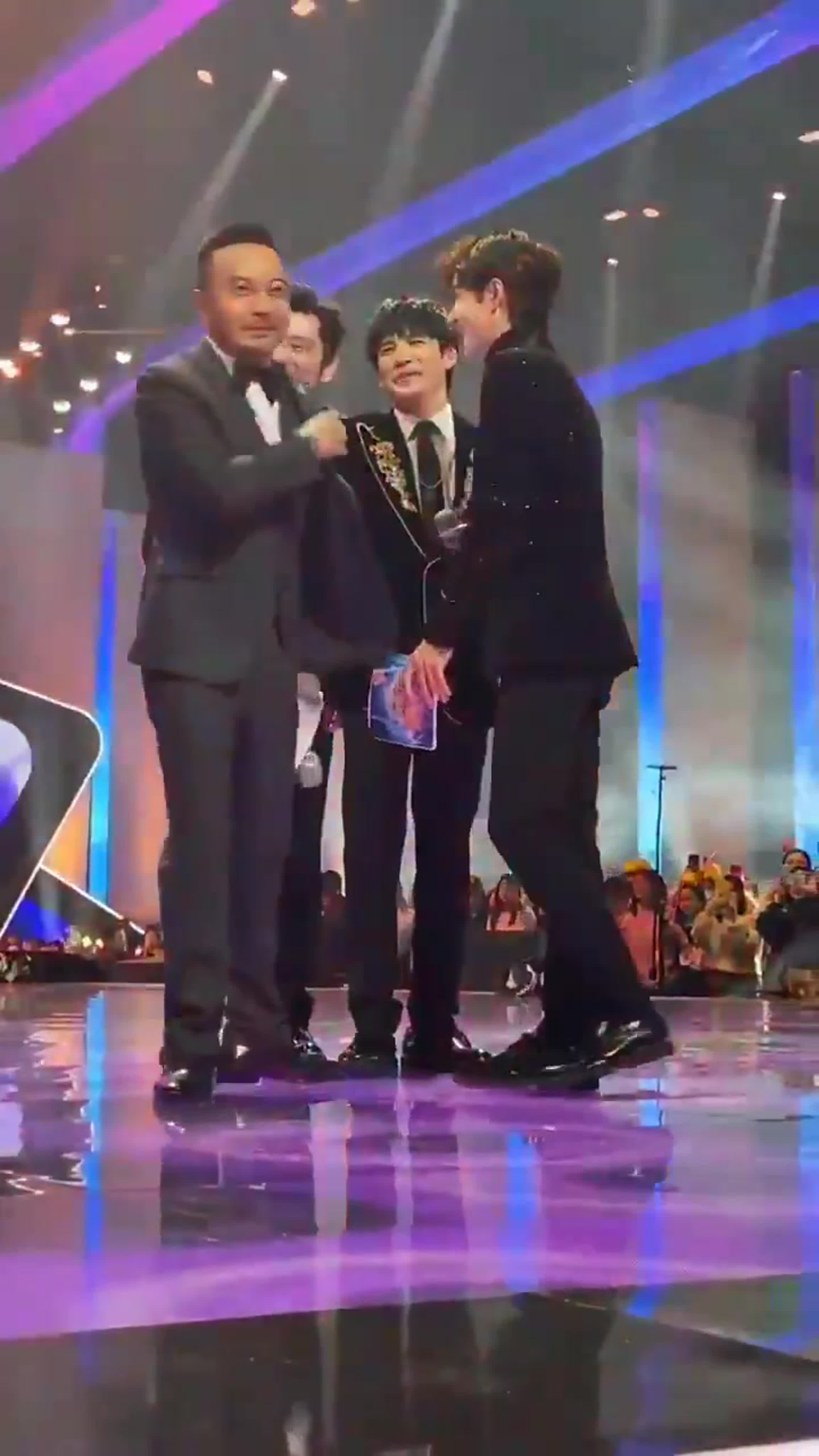 10.11.2019 Hunan TV Suning Double11 Carnival Festival