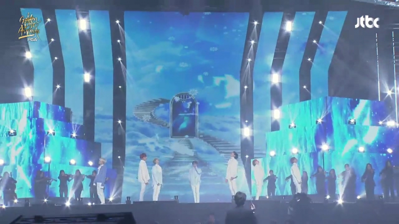 PERF | SPRING DAY