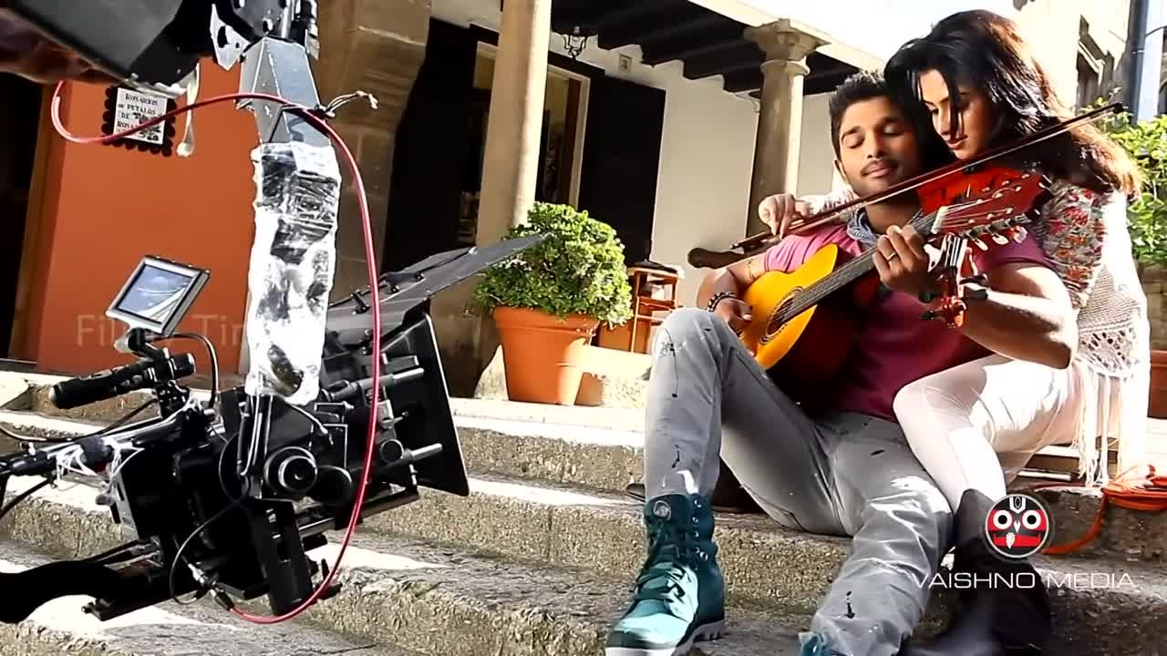 AA - Iddarammayilatho (2013) Аудиоланч и др.