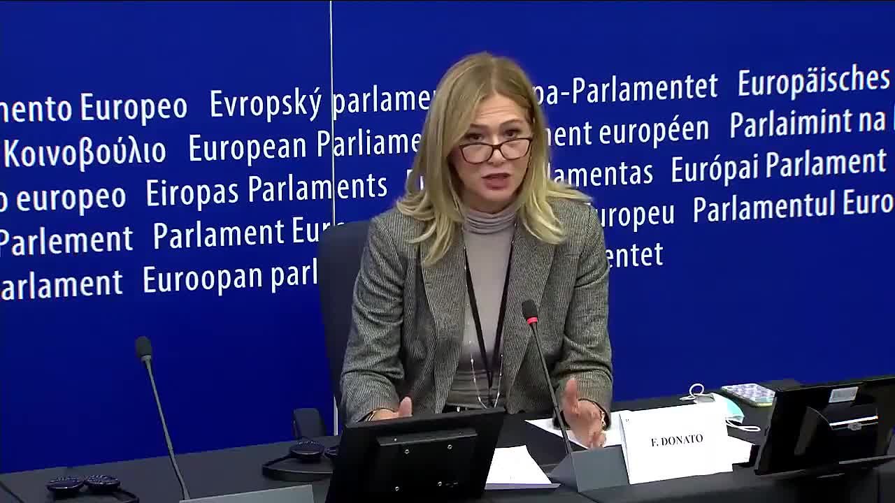 депутаты в Европарламенте