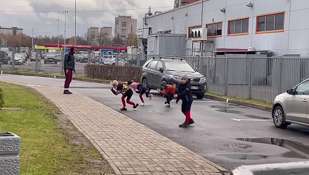 Конькобежка