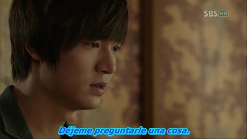CITY HUNTER  (K)  ✔