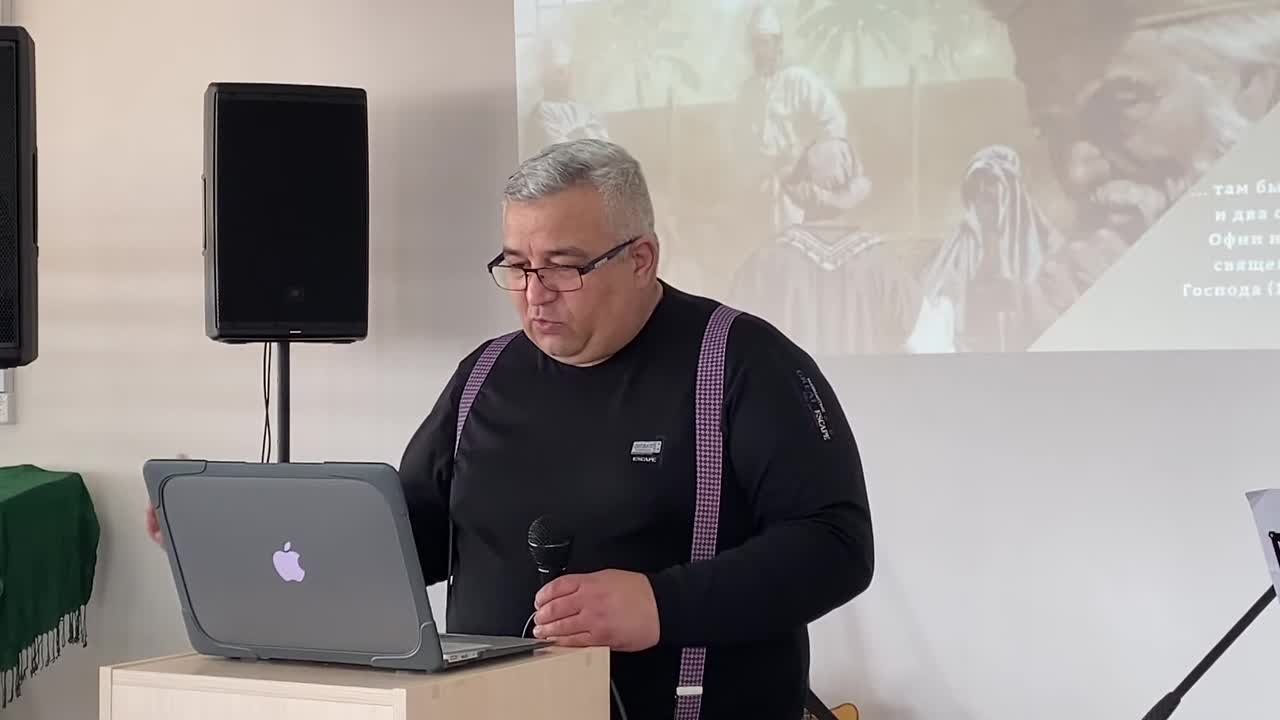 ВОСКРЕСНОЕ СЛУЖЕНИЕ