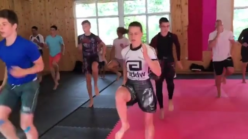 Спортивный клуб "KARATELIFE"