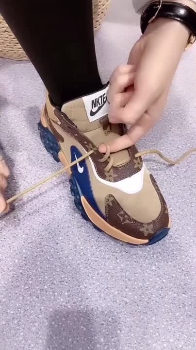 LV