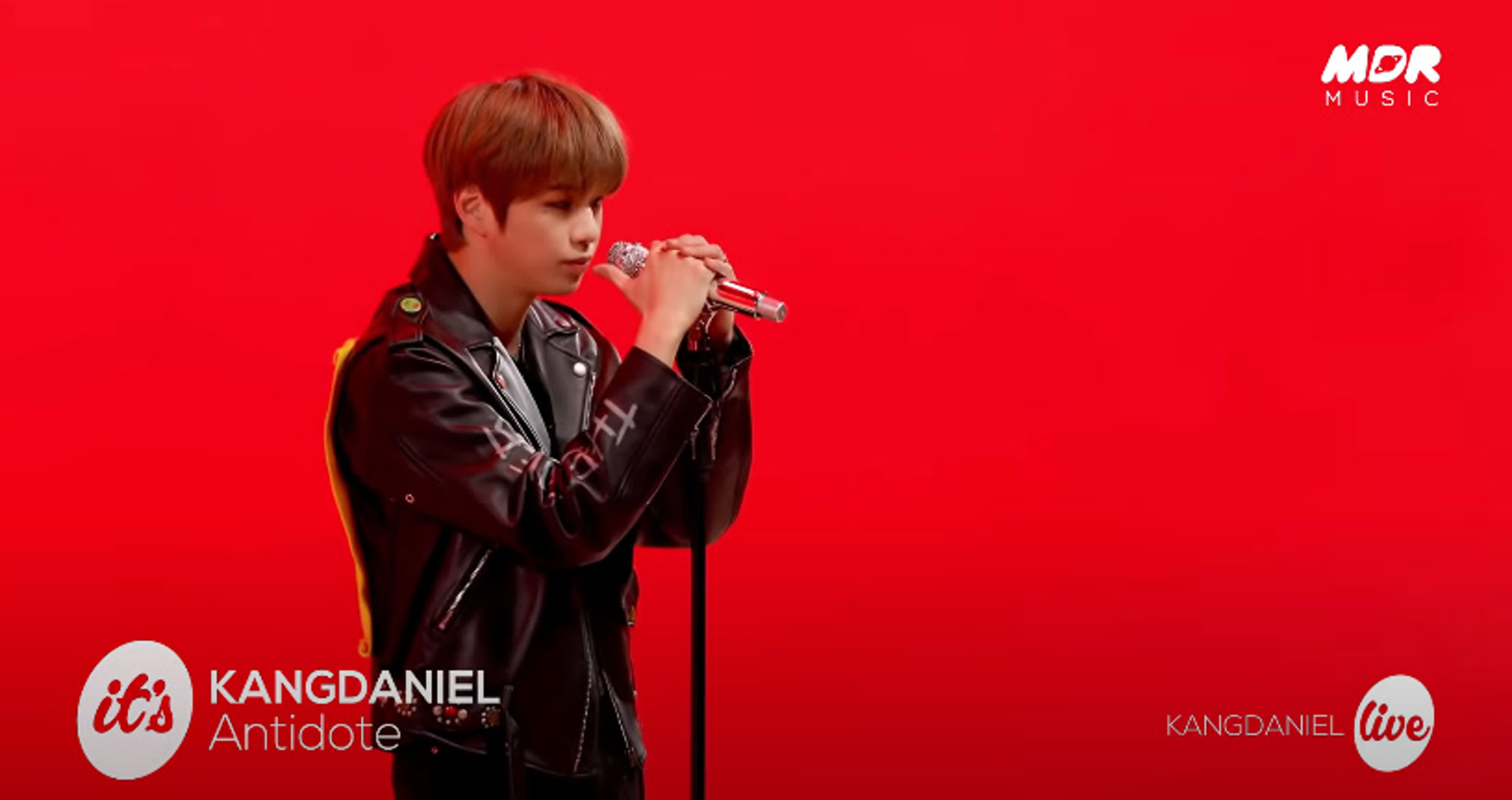 강다니엘(KANGDANIEL)