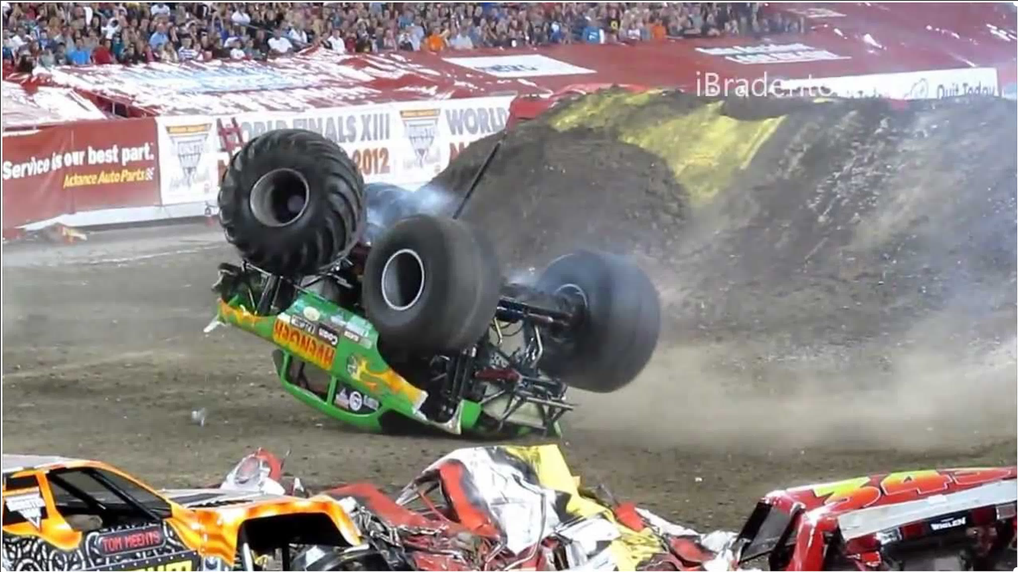 MONSTER JAM