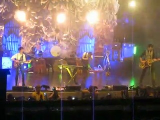Live 2011