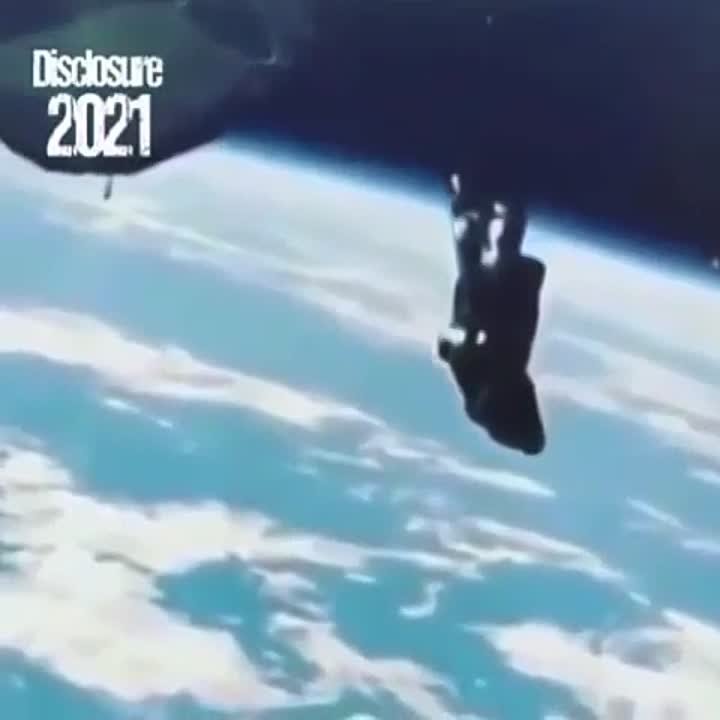 Контакт с НЛО