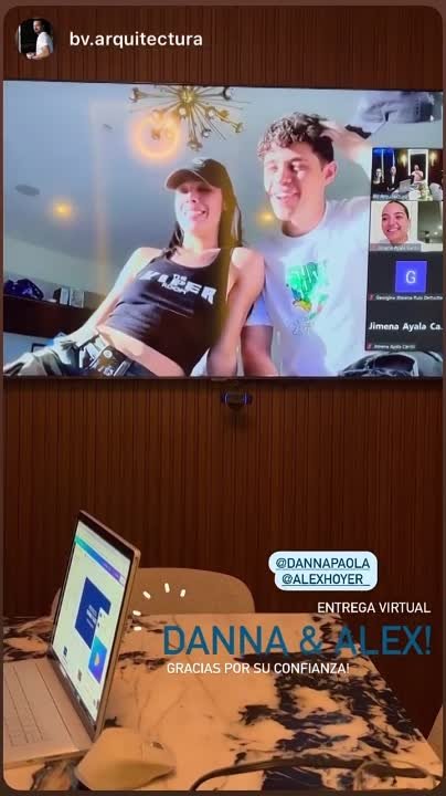 › Instagram Stories (4)