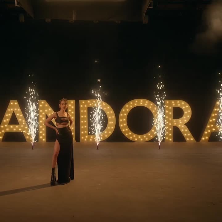 › Pandora