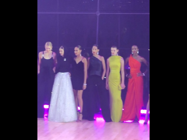 Fashion Shows: 2015