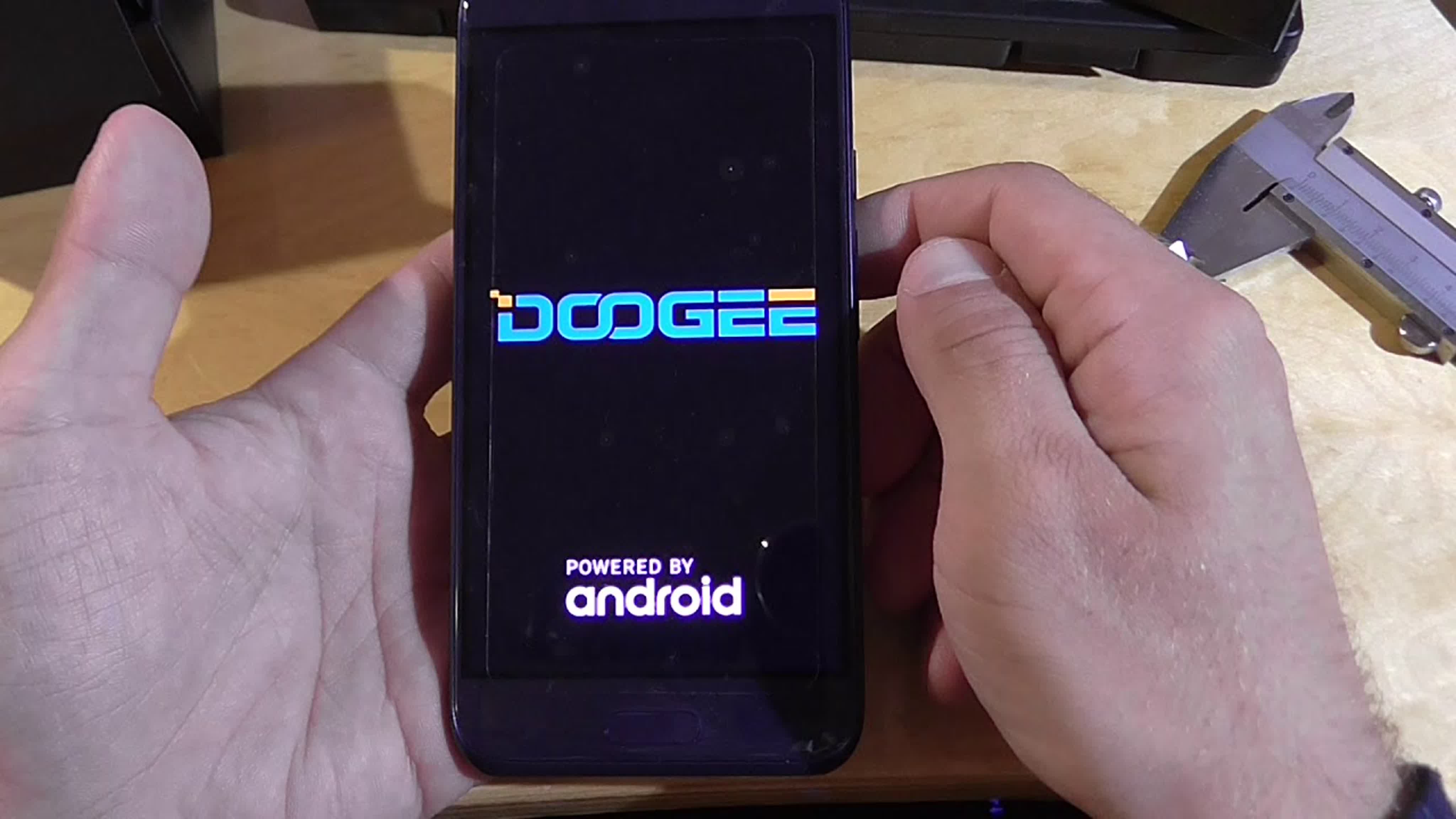 Doogee BL5000