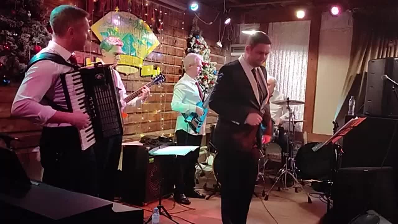 * Ретро-группа - Мамина пластинка *