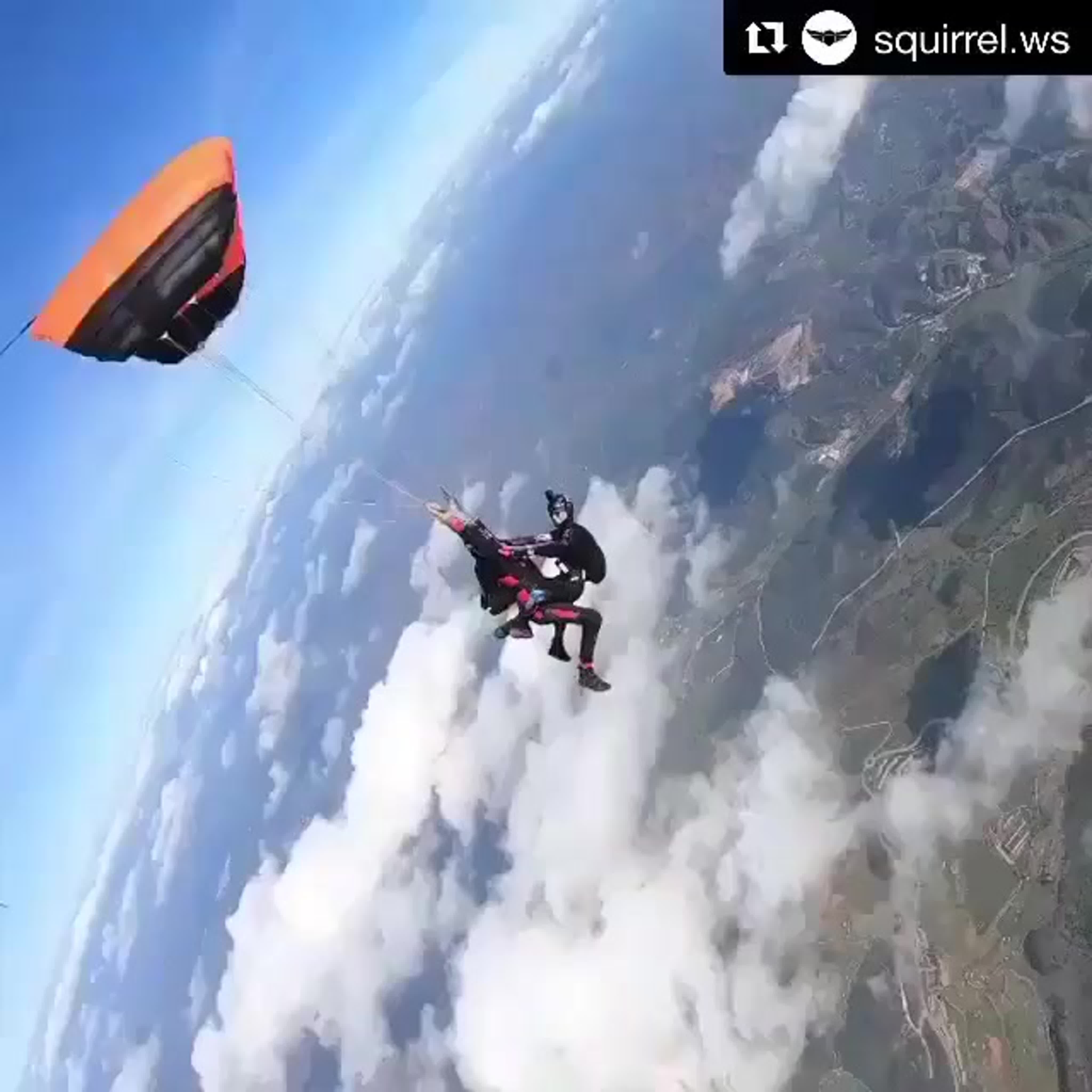 SkyDiving