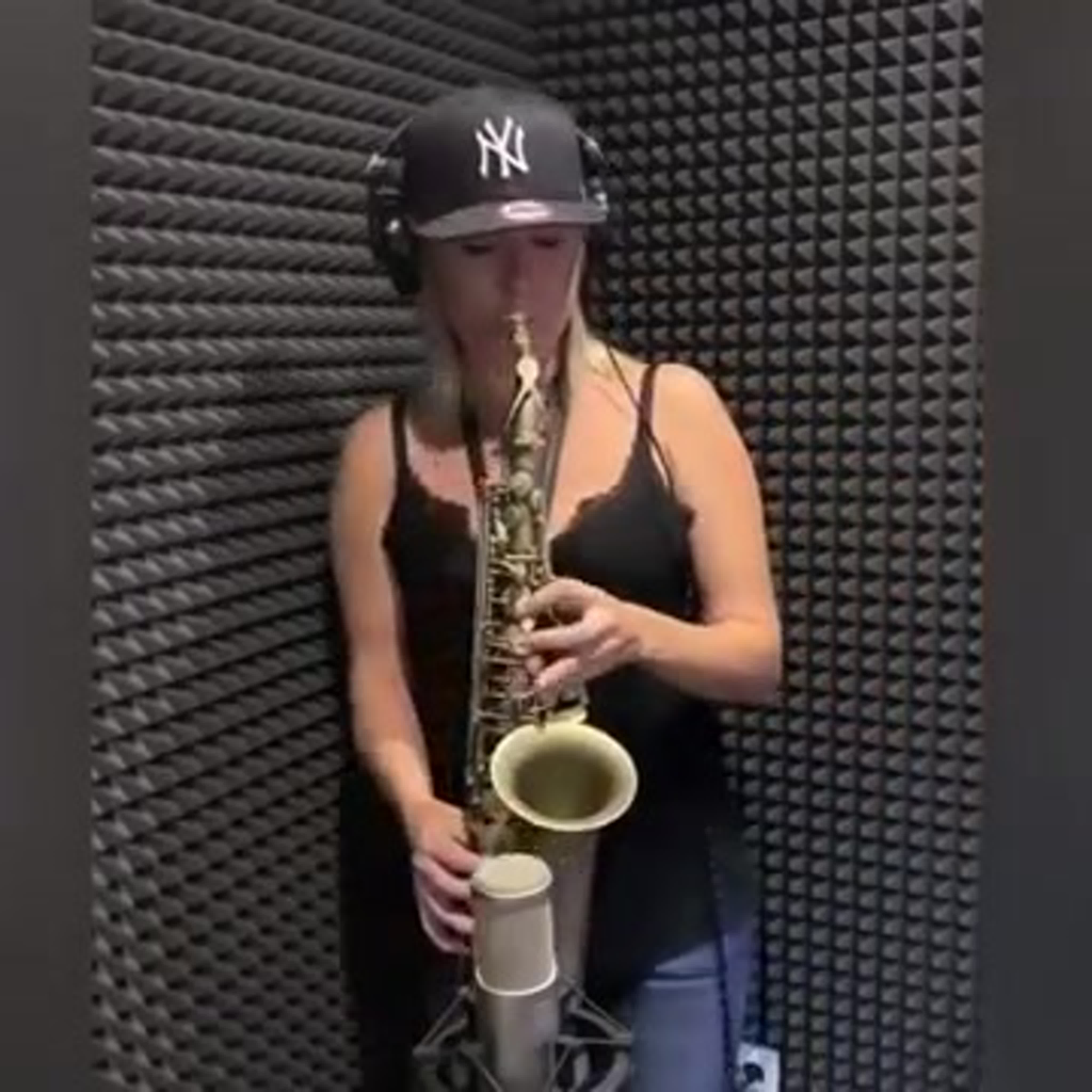 Ладунsахс