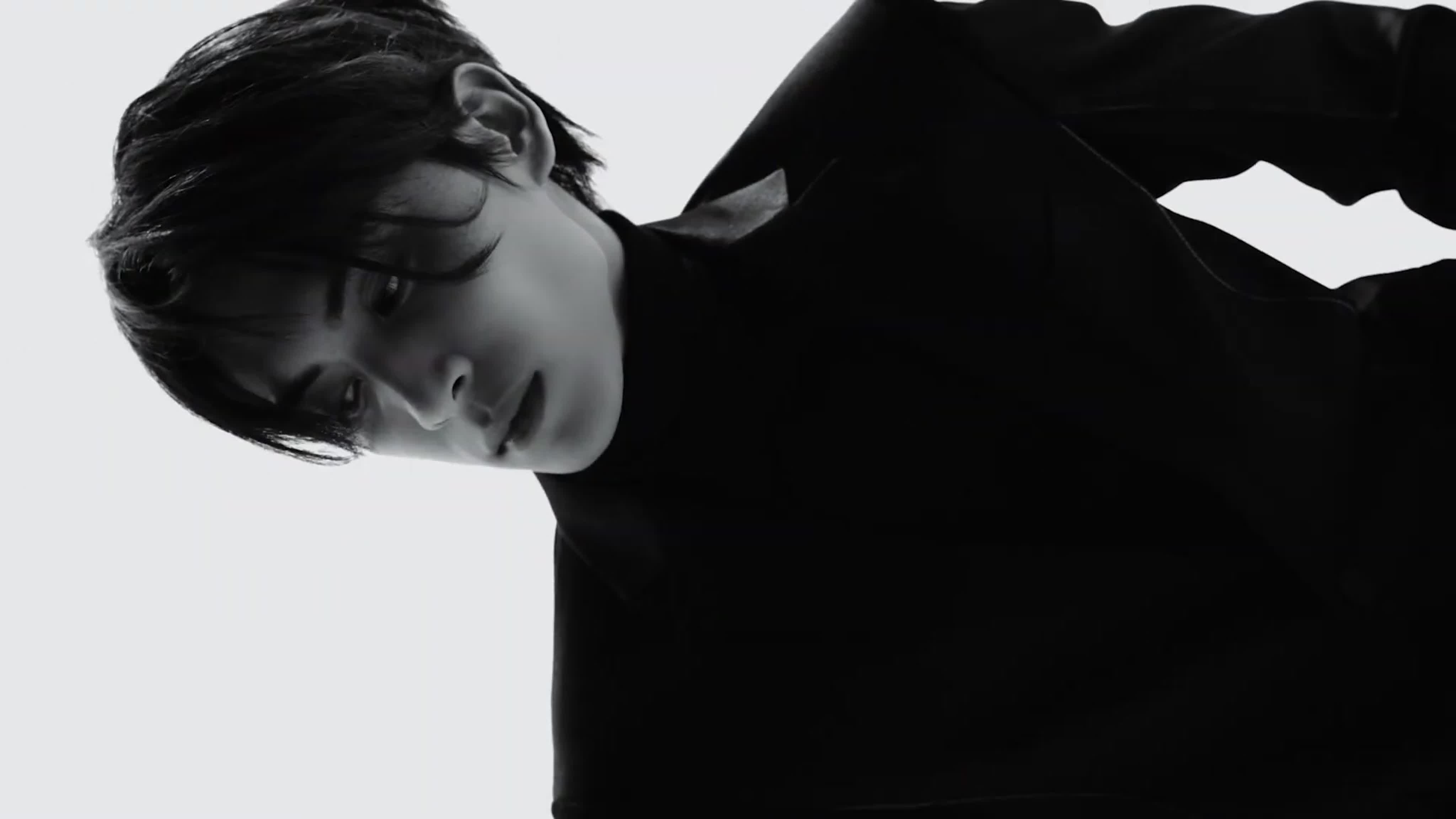 SF9
