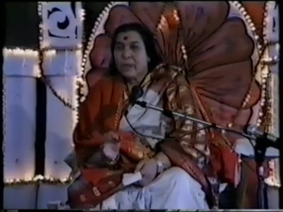 ~ ~  * *  ПУДЖИ   ШРИ   САРАСВАТИ  * * ~ ~