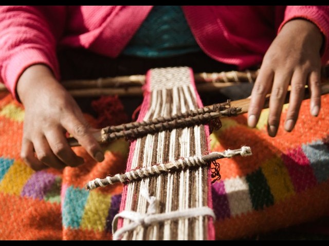 Backstrap weaving (Поясной станок для ткачества)