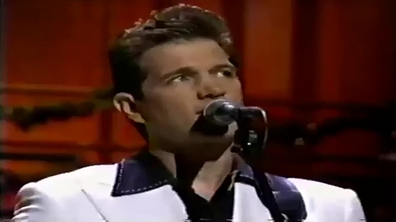 TOP-15.Chris Isaak.