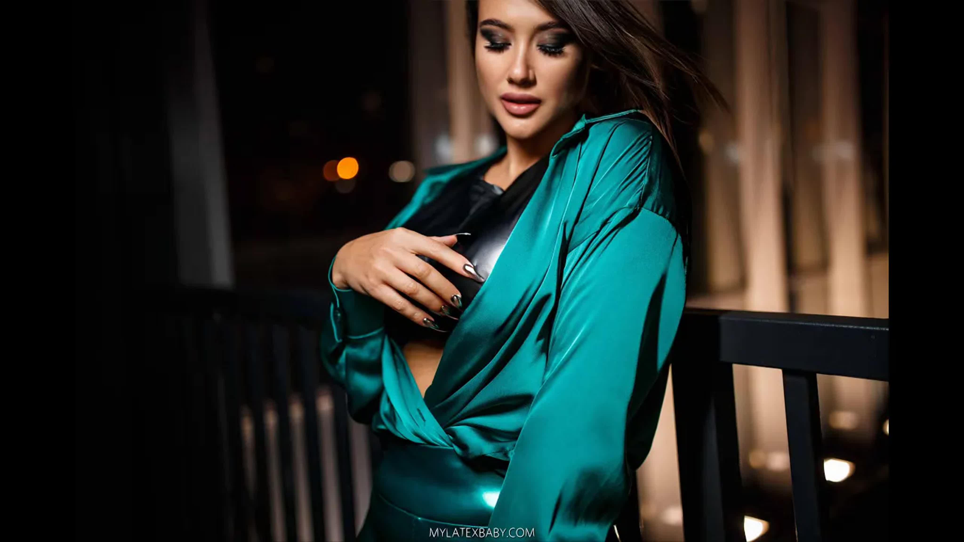 MyLatexBabe.com