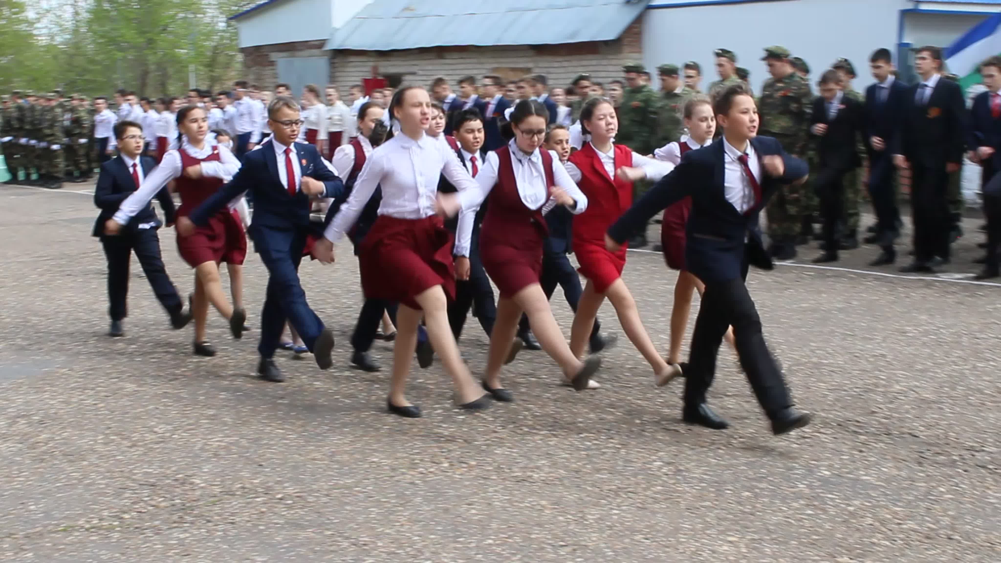 Смотр строя и песни 2019