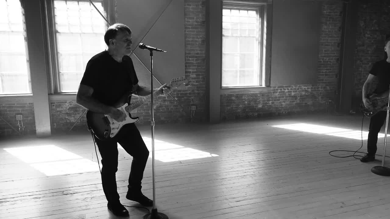 Bryan Adams.