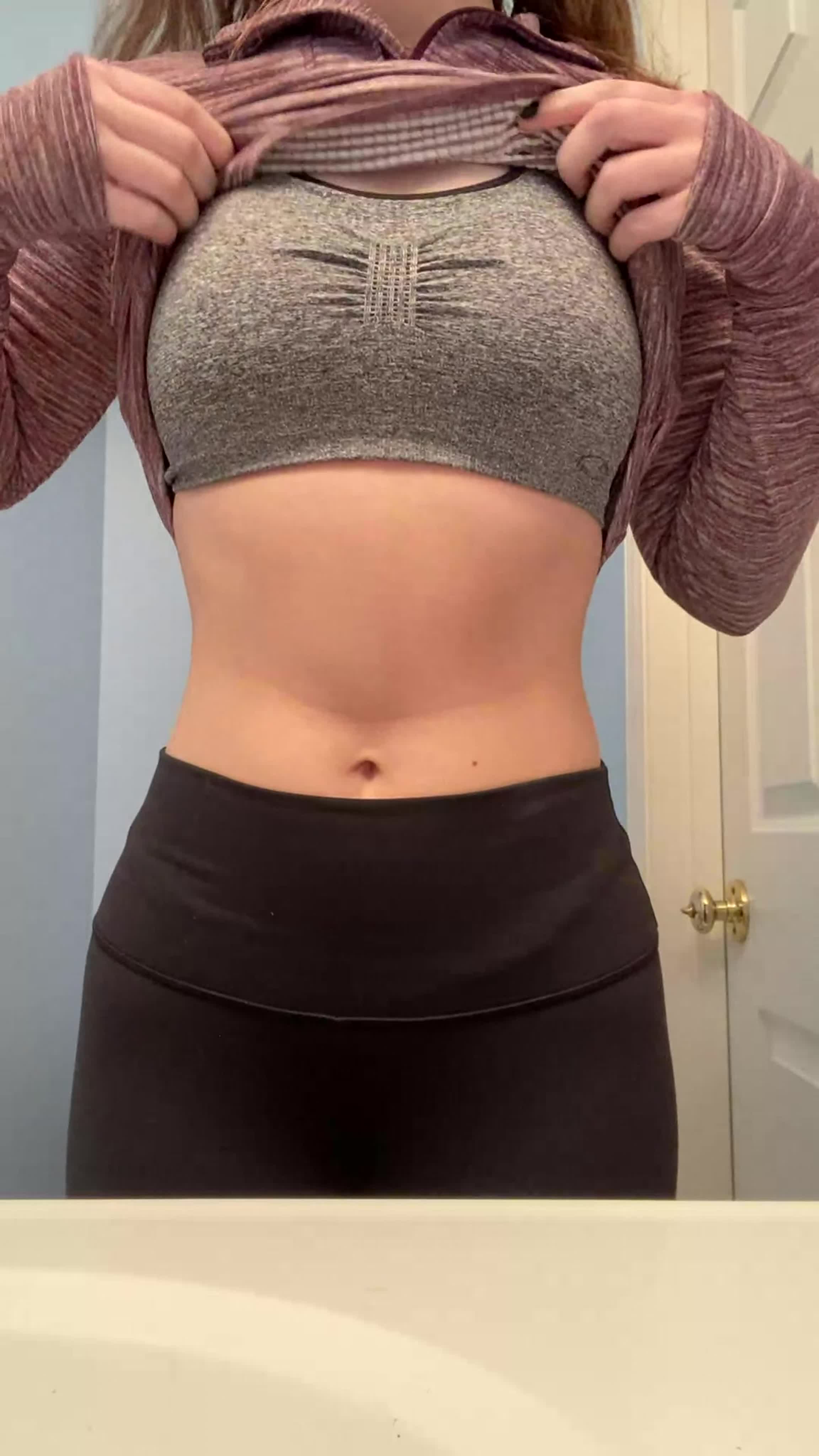 titties drop
