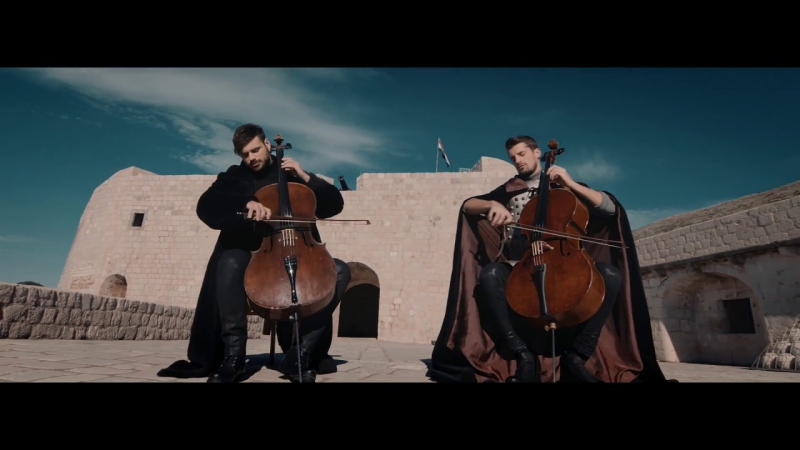 2 cellos