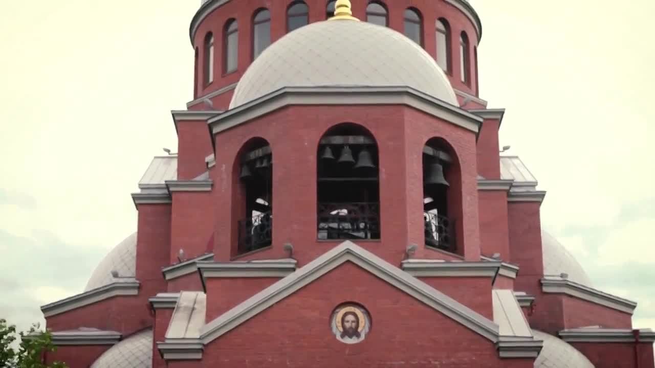 Живые церкви Петербурга