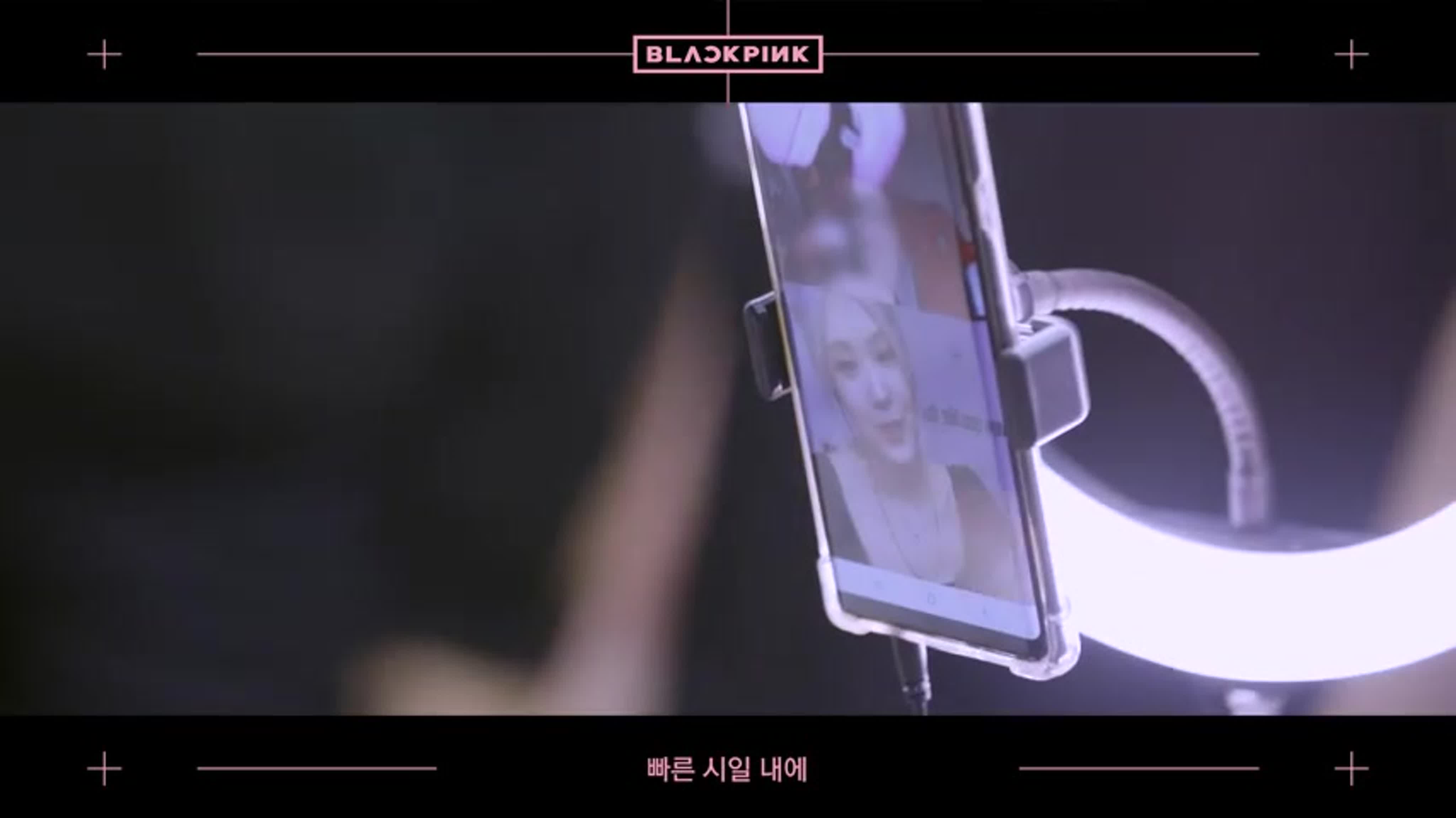 [FAN-SIGN]