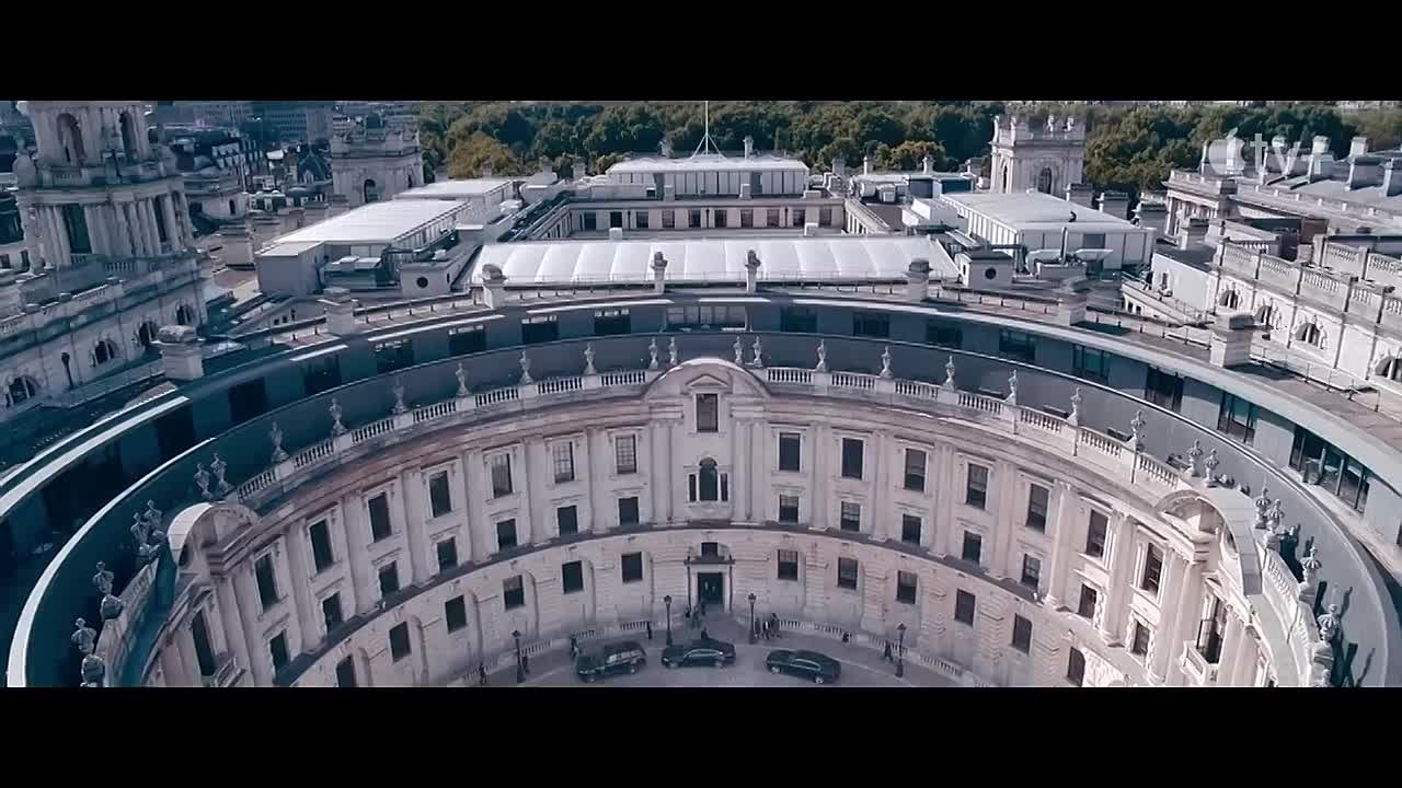 Захваченный рейс / Hijack