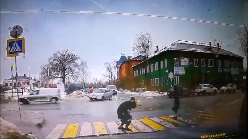 Заполнен