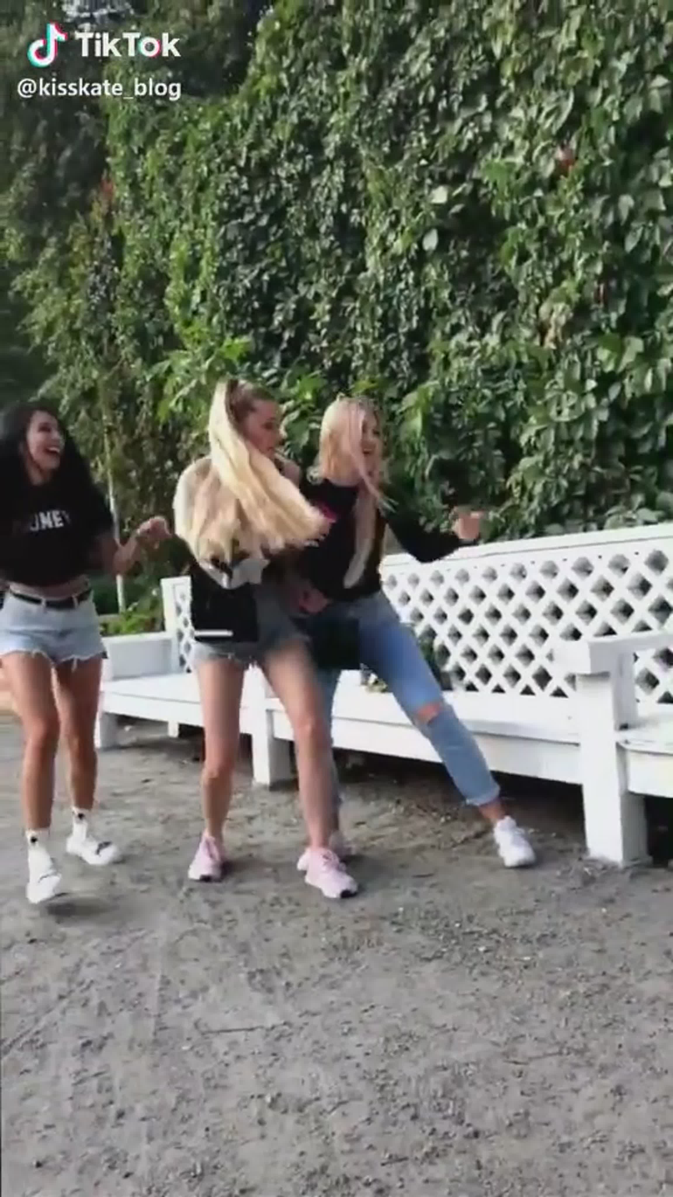 Приложение Tiktok - @kisskate_blog