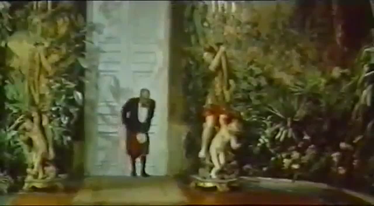 ЛУИ ДЬО ФЮНЕС И ЖАН РЕНО ФРАНЦИЯ