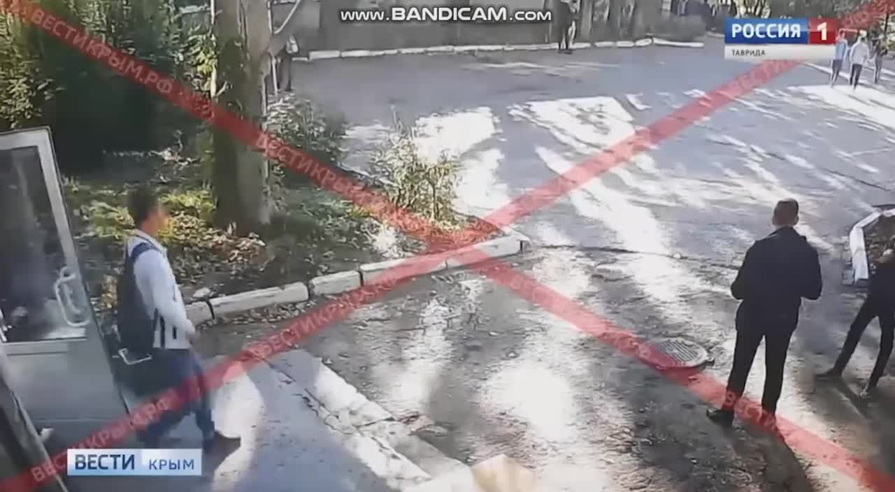 Сомнений НЕТ.Расстрел студентов Владом Росляковым.Видео с камер наблюдения колледжа.+18