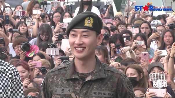 [170712] Eunhyuk discharge from military