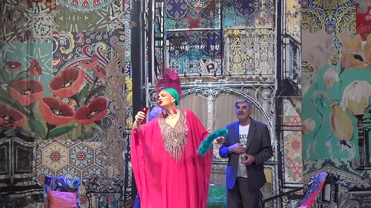Ты  мне, я тебе (Александр Панкратов -Черный, Наталья Егорова и Светлана Тома)
