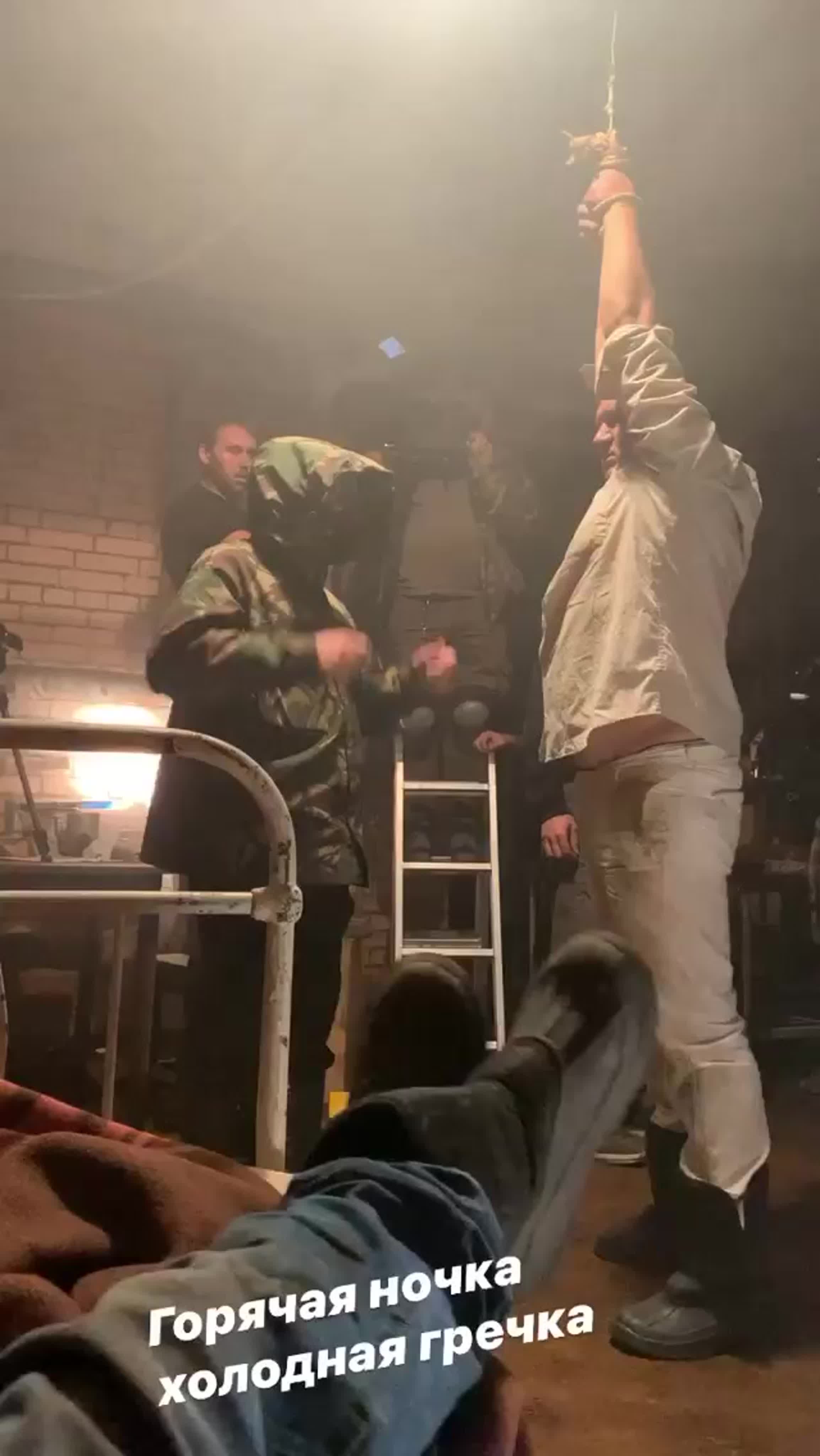 На съёмках