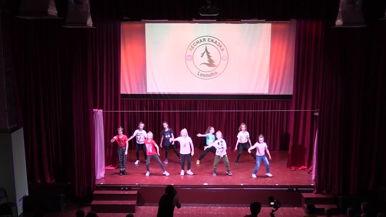 Танцевальный вечер