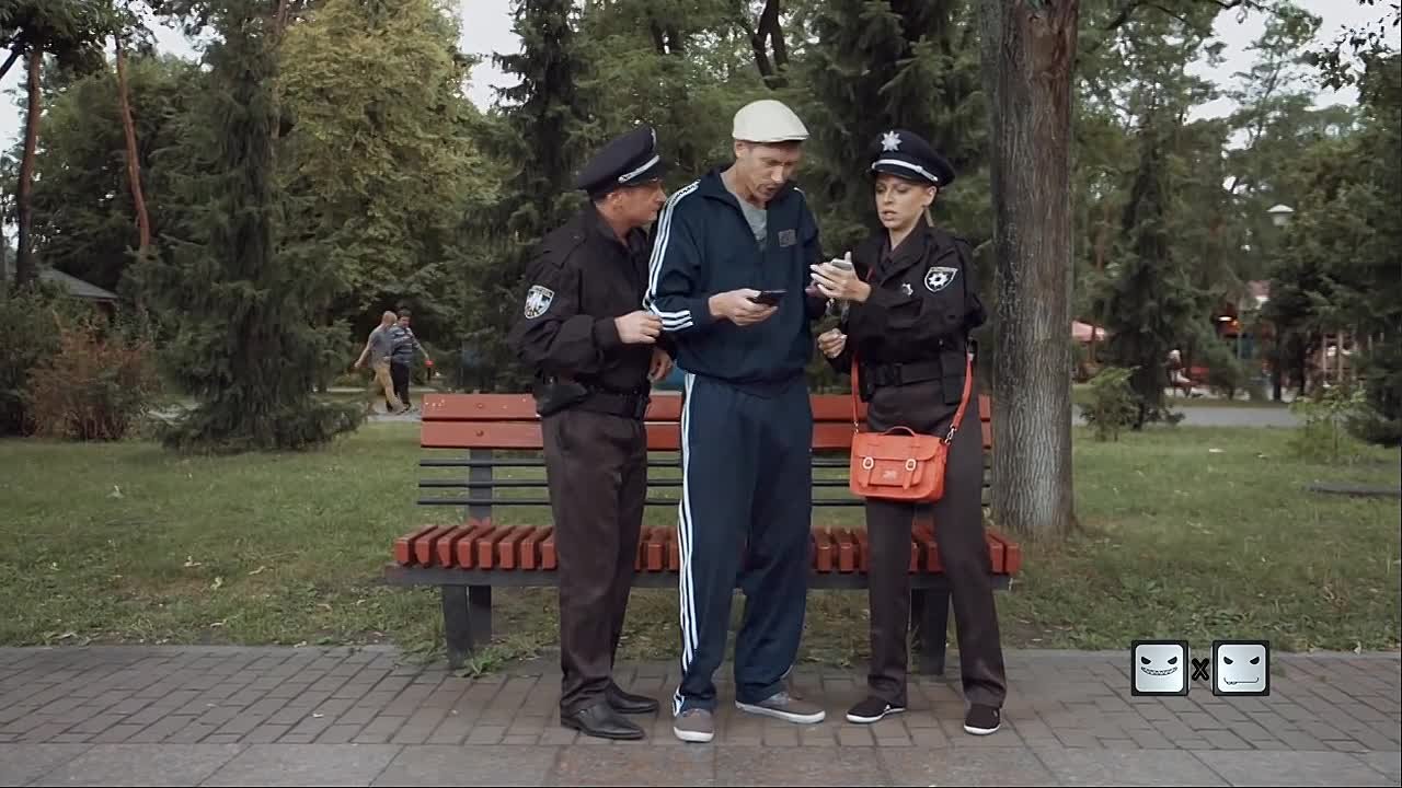 НА ТРОИХ [ 3 сезон ] [16+]