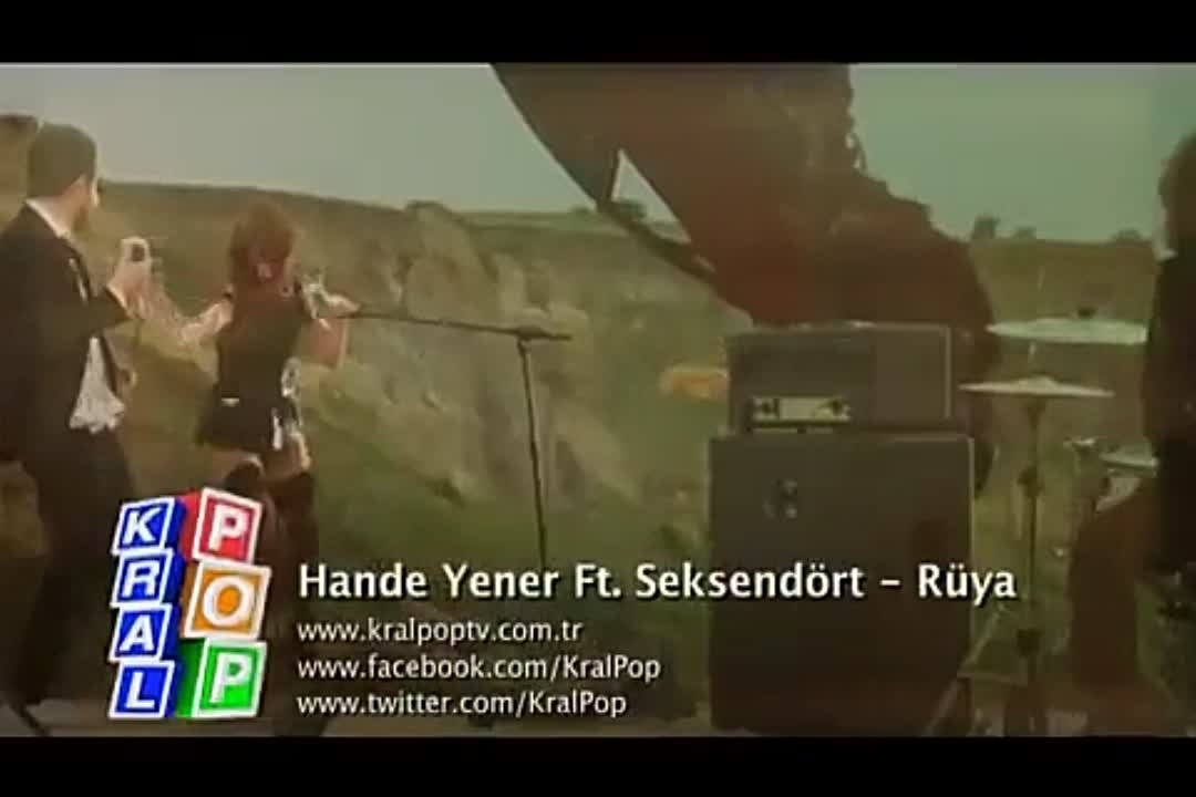 Hande Yener