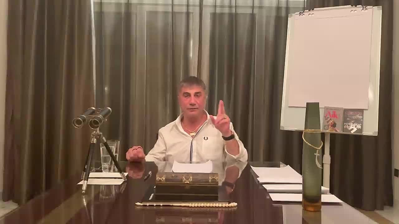Седат Пекер