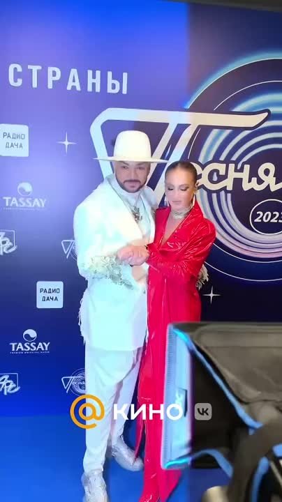 Кто зазвездился