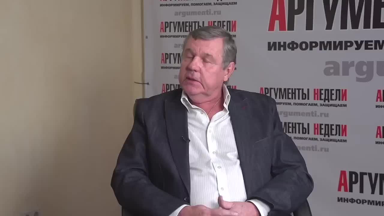 Александр Новиков