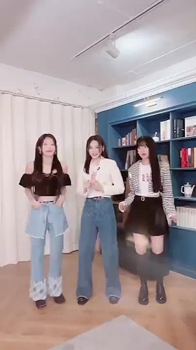 ★ SNS