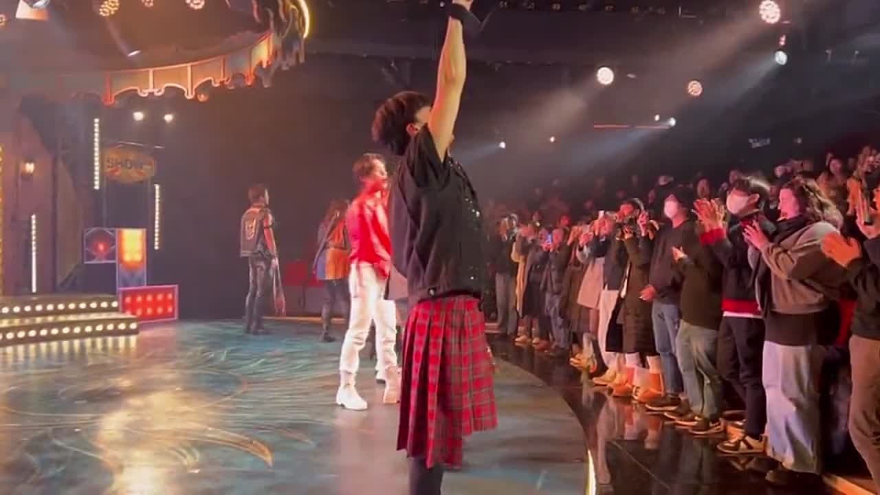 231222 Musical "We will rock you"