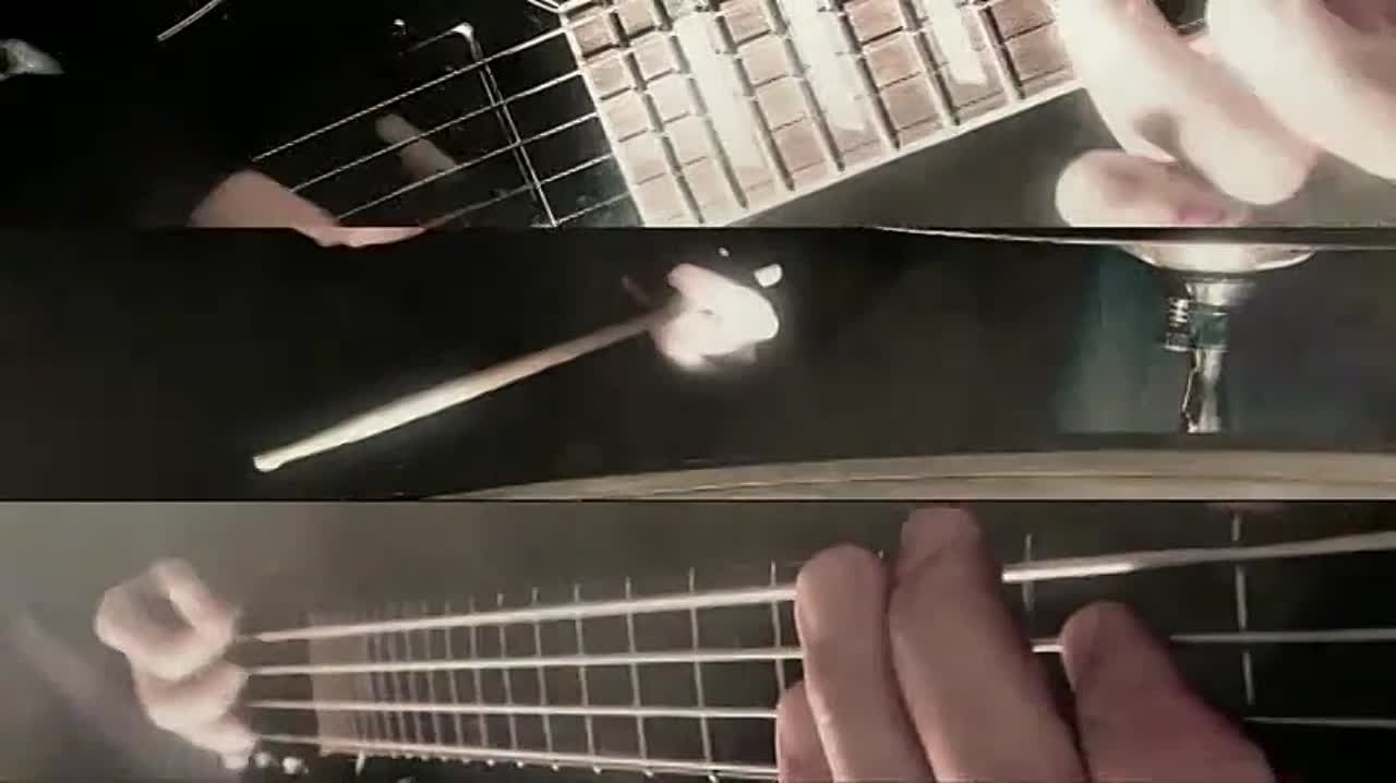XXX